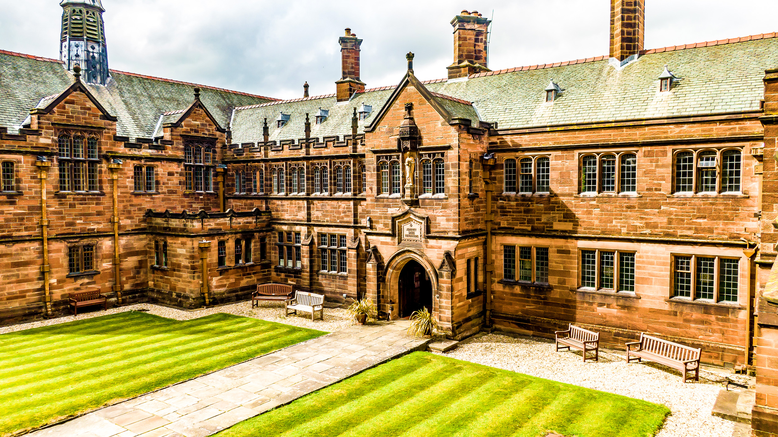 Shot of the Library building from the front lawn